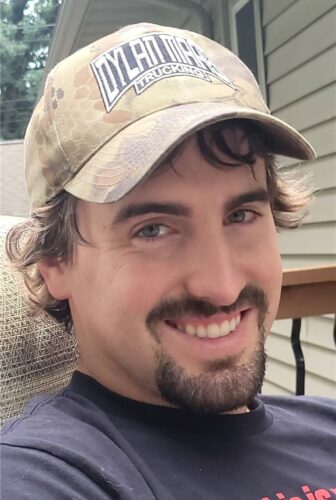 Dylan R. Maas